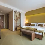 Imola Platán 4*