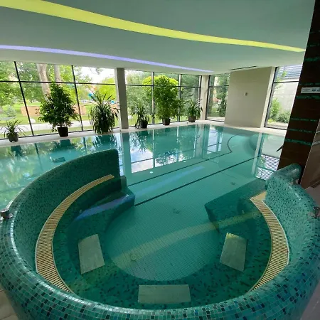 Imola Platan Hotel Eger