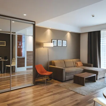 Szálloda Imola Platán 4*