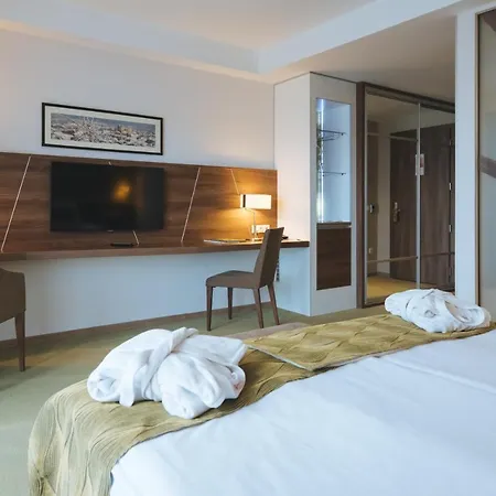 Imola Platan Hotel Eger