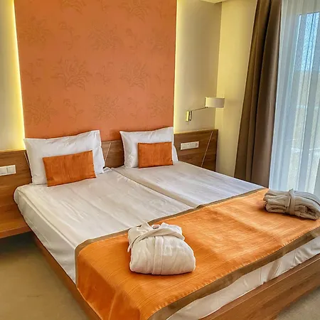 Imola Platan - Adults Only Erlau