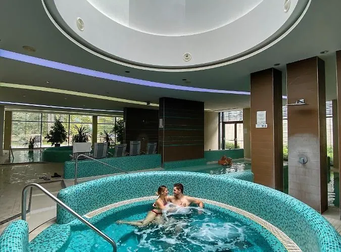 Imola Platán Szálloda Eger