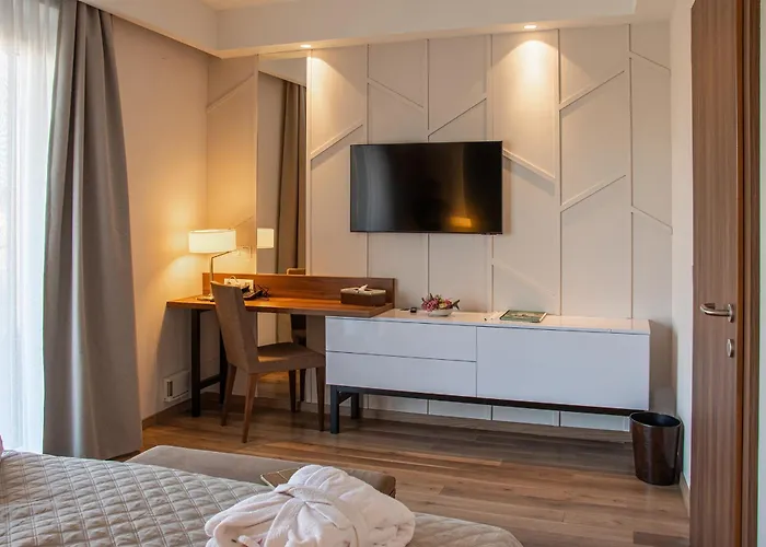 Szálloda Imola Platán 4*